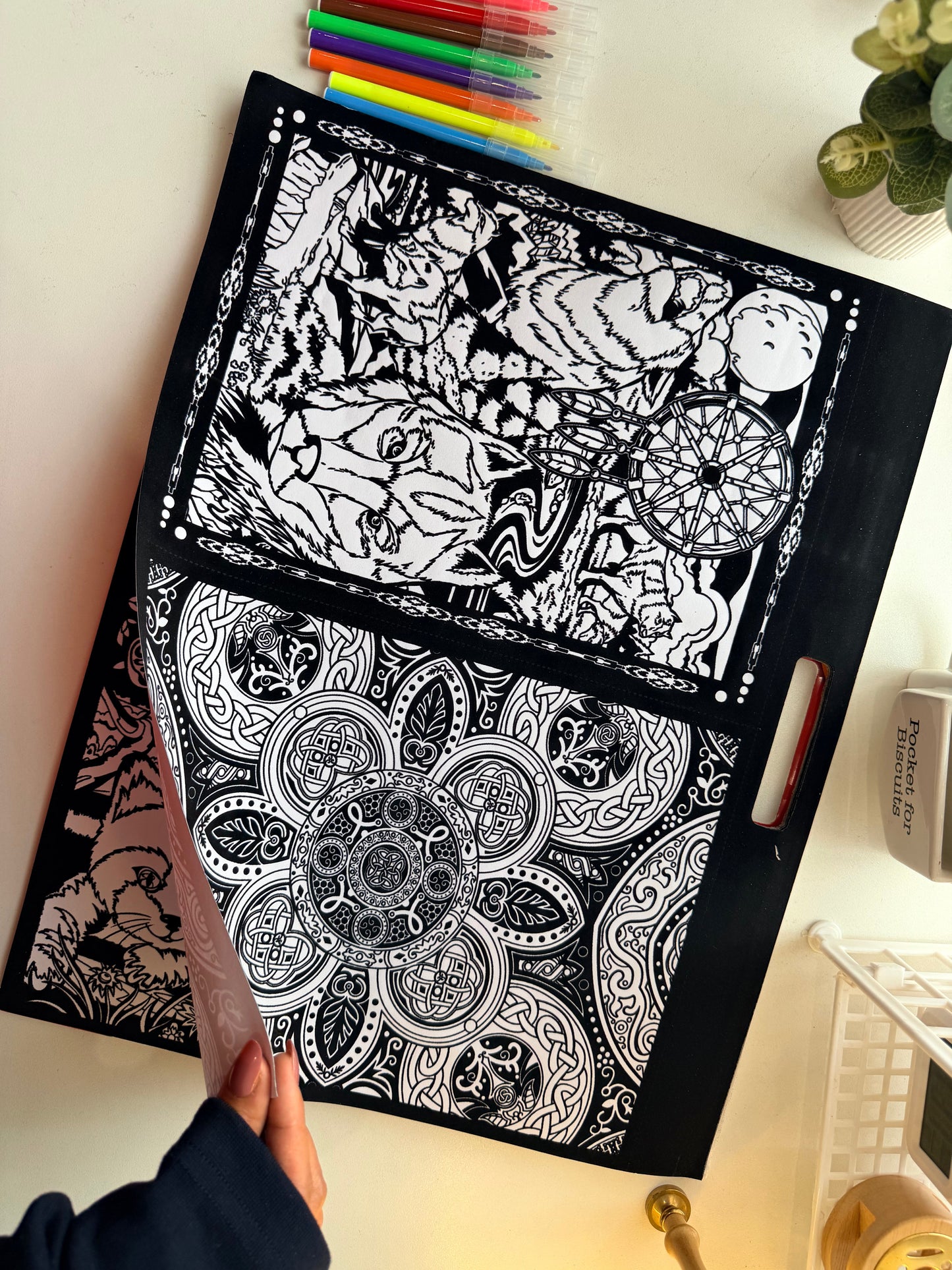DIY Magic Fuzzy Velvet Coloring Posters With Colors