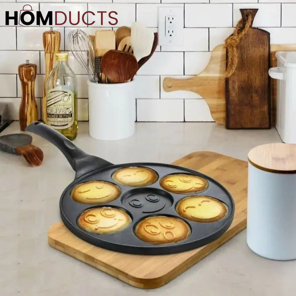 Multipurpose Non-Stick Smile Pancake Pan – 7 Slot Breakfast Maker for Eggs, Pancakes & More