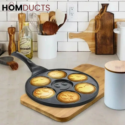 Multipurpose Non-Stick Smile Pancake Pan – 7 Slot Breakfast Maker for Eggs, Pancakes & More